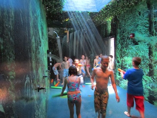 weezeeworld_RainRoom2-resize