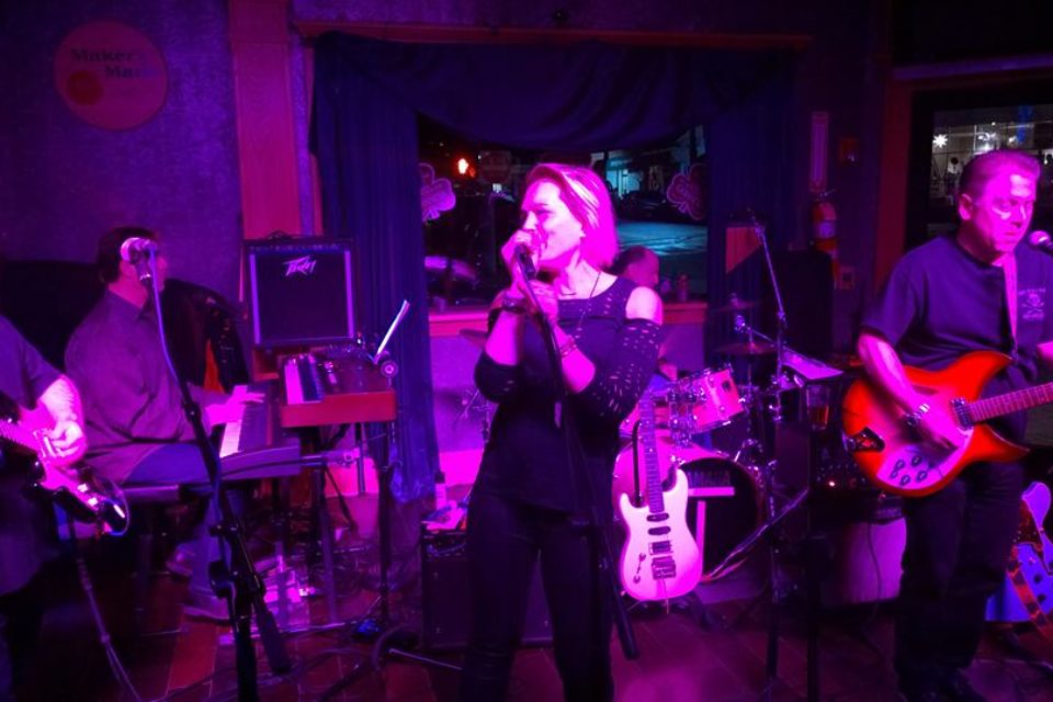 Greeley Grad/Katonah Mom to Rock The Armonk House