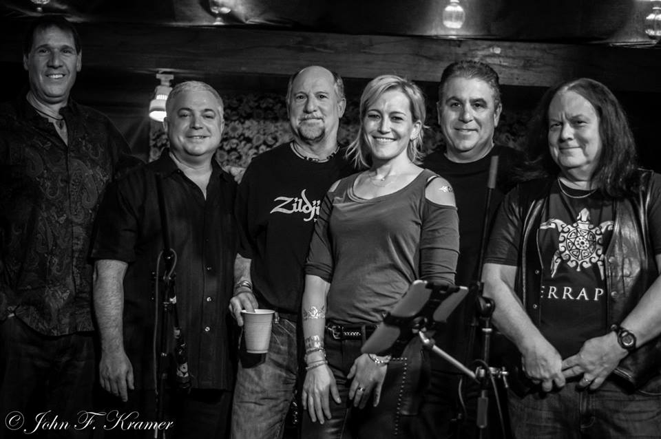 Greeley Grad/Katonah Mom to Rock The Armonk House 