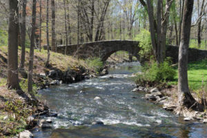 rockpark_joegolden_singlearchstonebridgeoverpocanticoriver