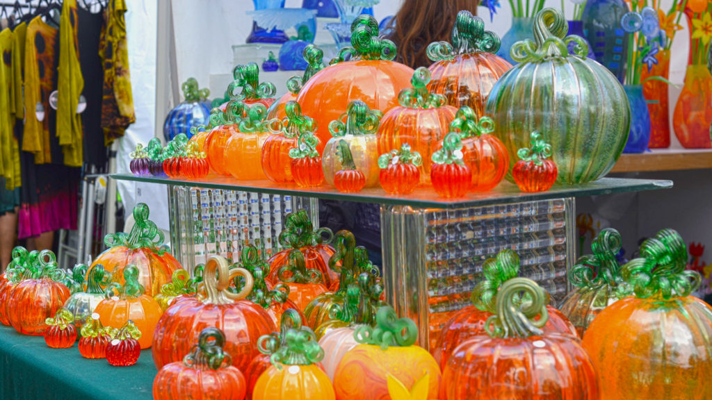 Fall Crafts at Lyndhurst