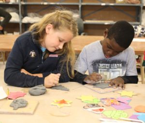 ids Holiday Crafts @ Clay Art Center