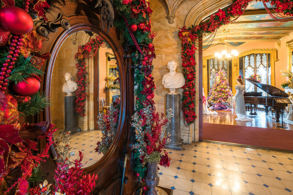 Lyndhurst Holiday Mansion Tour