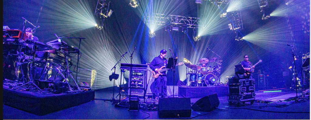 Disco Biscuits at The Cap