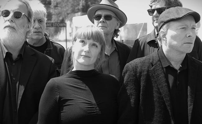 10,000 Maniacs at The Tarrytown Music Hall