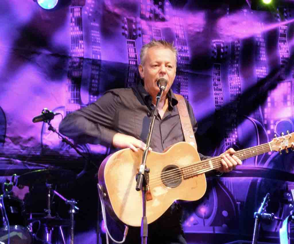 The Capitol Theatre: Tommy Emmanuel