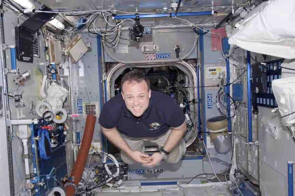 Hudson River Museum: Reach for the Stars with Astronaut Ron Garan