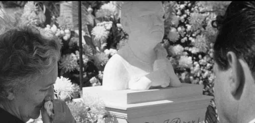 Jacob Burns Film Preservatoin Series: Death of a Bureaucrat